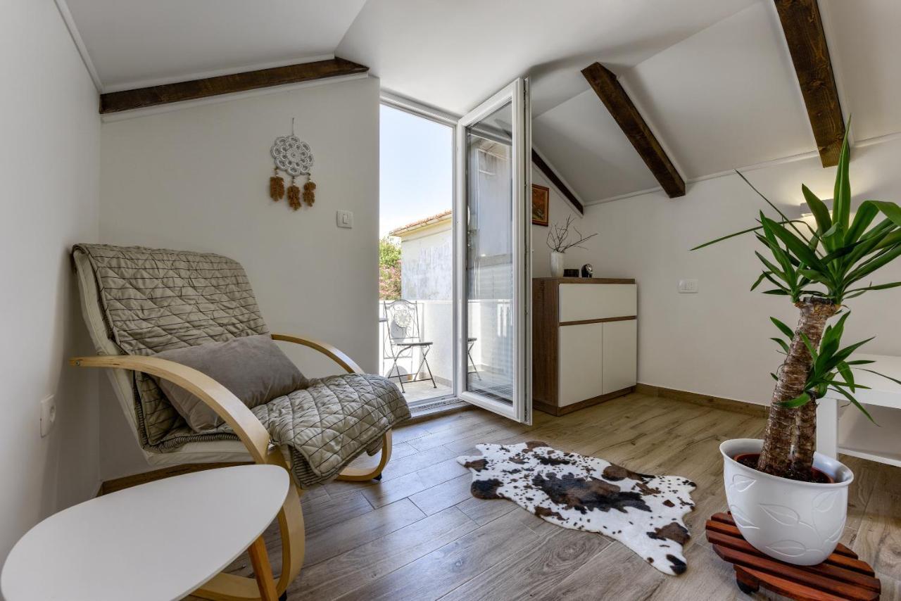 Apartment Yula Задар Екстериор снимка
